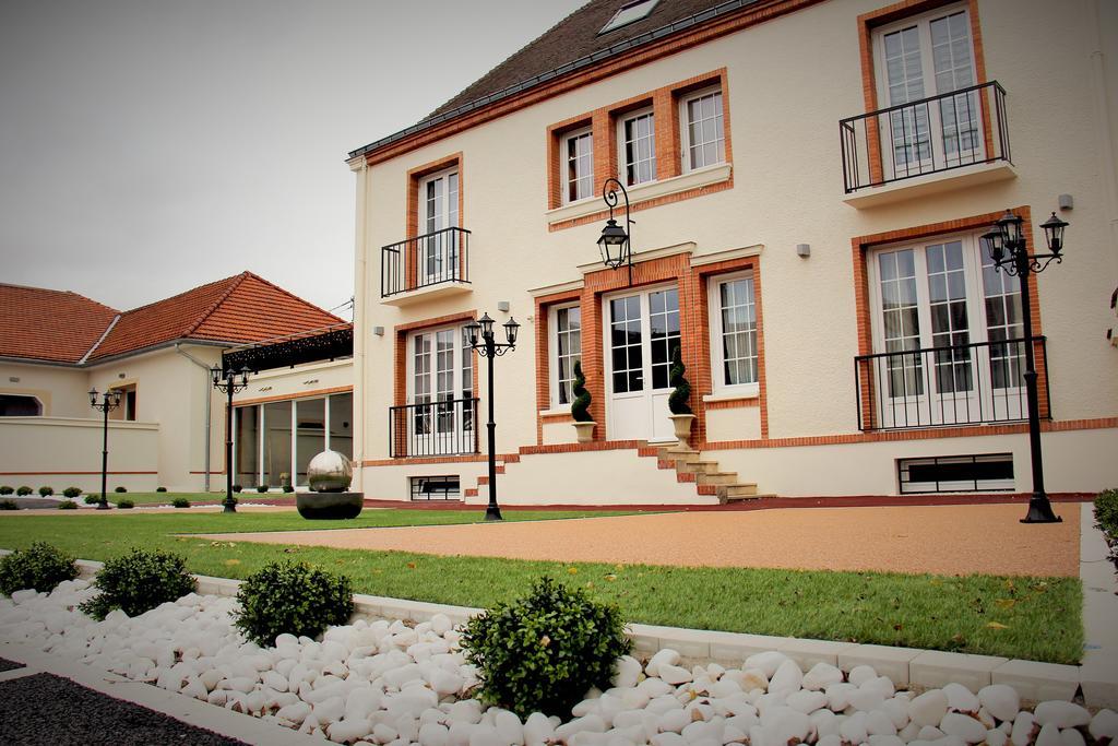 Villa Louis Victor Dizy Exteriör bild